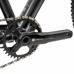 Bombtrack Beyond AL - Noir Brillant/gris Foncé -Cannondale Soldes BT MY22 Beyond AL glossy dark grey web 08