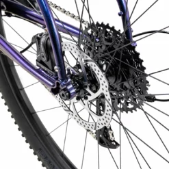 Bombtrack Beyond SUS - Bleu Nuit Métallique Brillant -Cannondale Soldes BT MY22 Beyond SUS midnight blue web 04