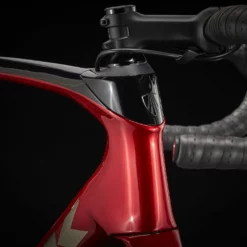 Domane SL 6 ETap Crimson/Trek Black 18 Domane SL 6 ETap Crimson/Trek Black -Cannondale Soldes DomaneSL6eTap 22 35028 A Alt40pcH7jlXOyLGK