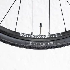 Trek FX 3 Disc Equipped Viper Red To Cobra Blood Fade 25 Trek FX 3 Disc Equipped Viper Red To Cobra Blood Fade -Cannondale Soldes FX3DiscEquipped 22 35107 B Alt6